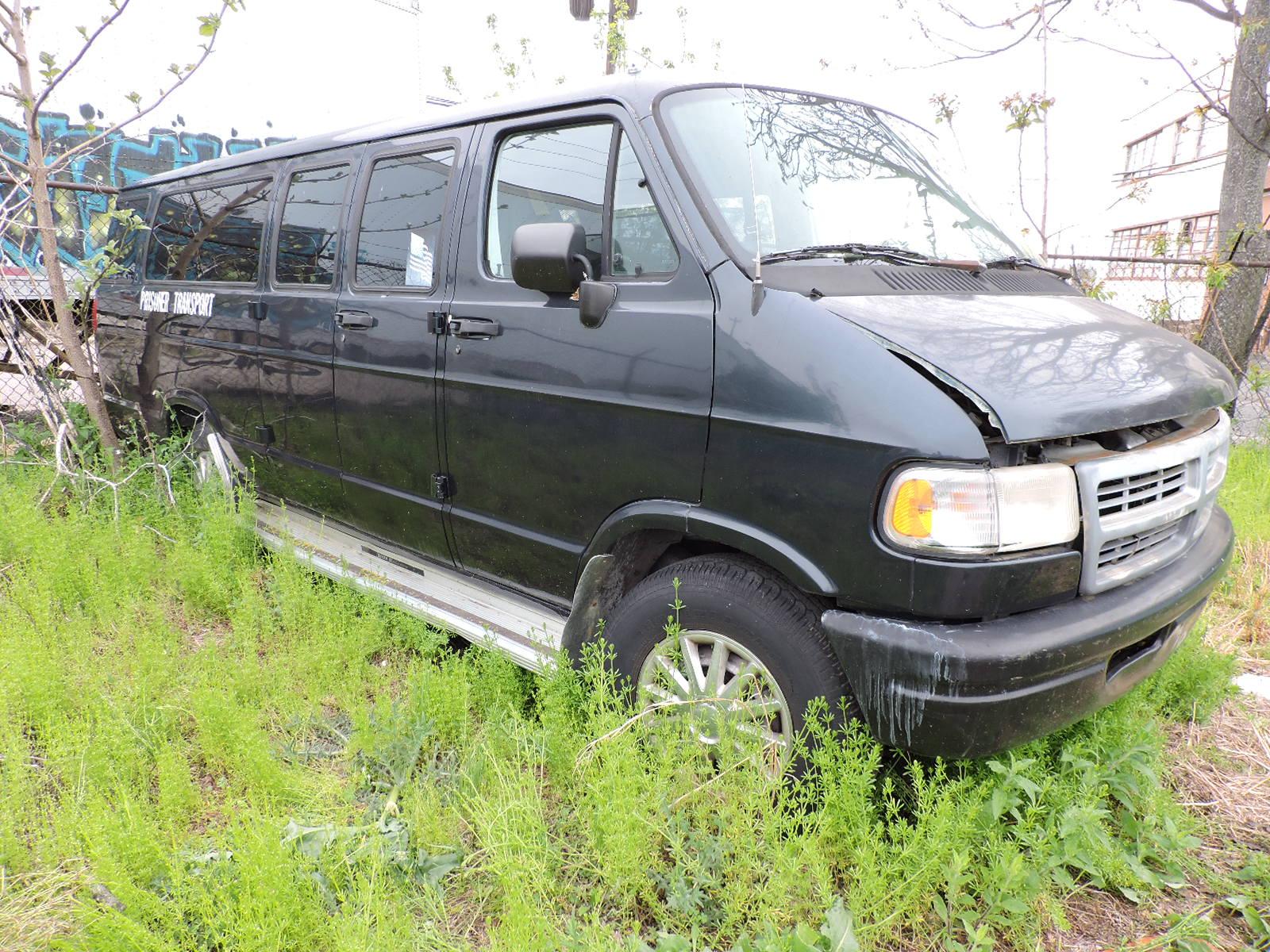 1996 Dodge RAM Van - 3500 Extended Passenger Van - No Title