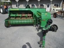 JOHN DEERE 328 SQ BALER