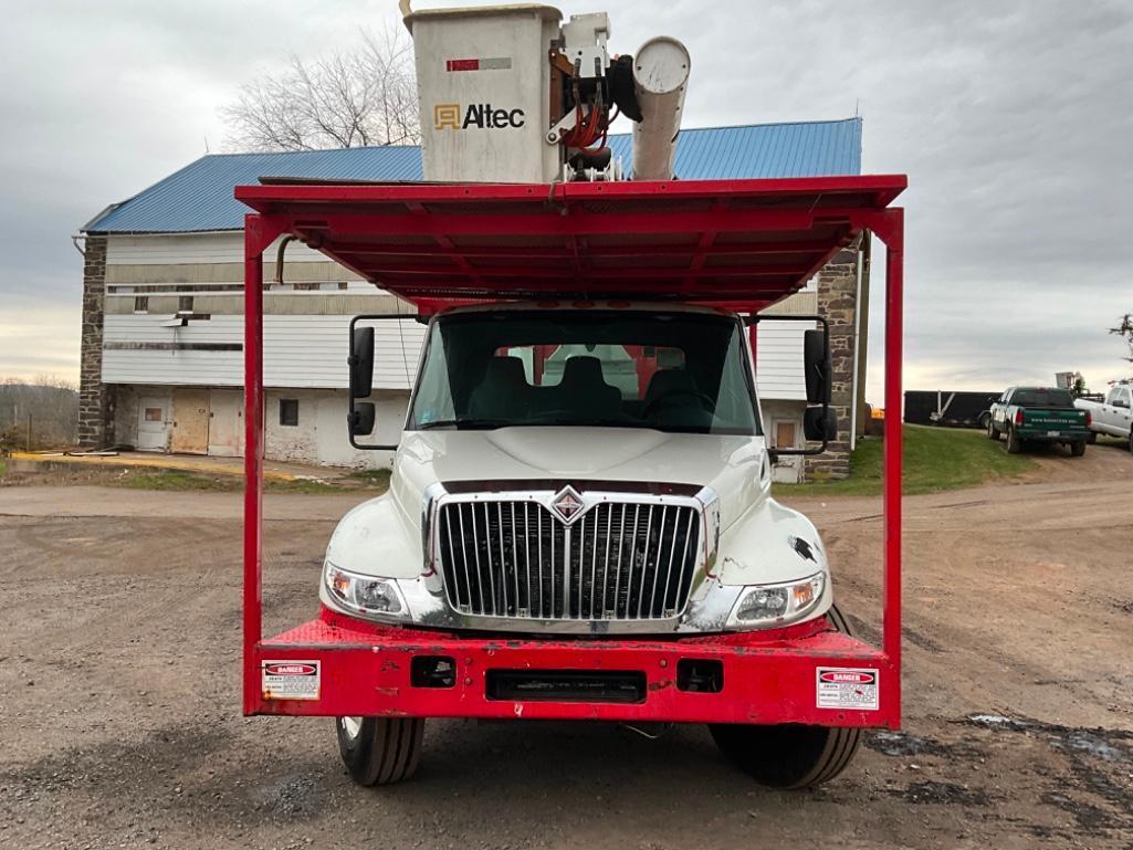 2006 INTERNATIONAL 75 FOOT ELEVATOR FORESTRY BUCKET TRUCK