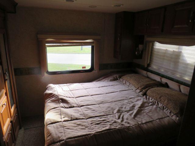 2012 Forest Rvier Georgetown Class A motorhome