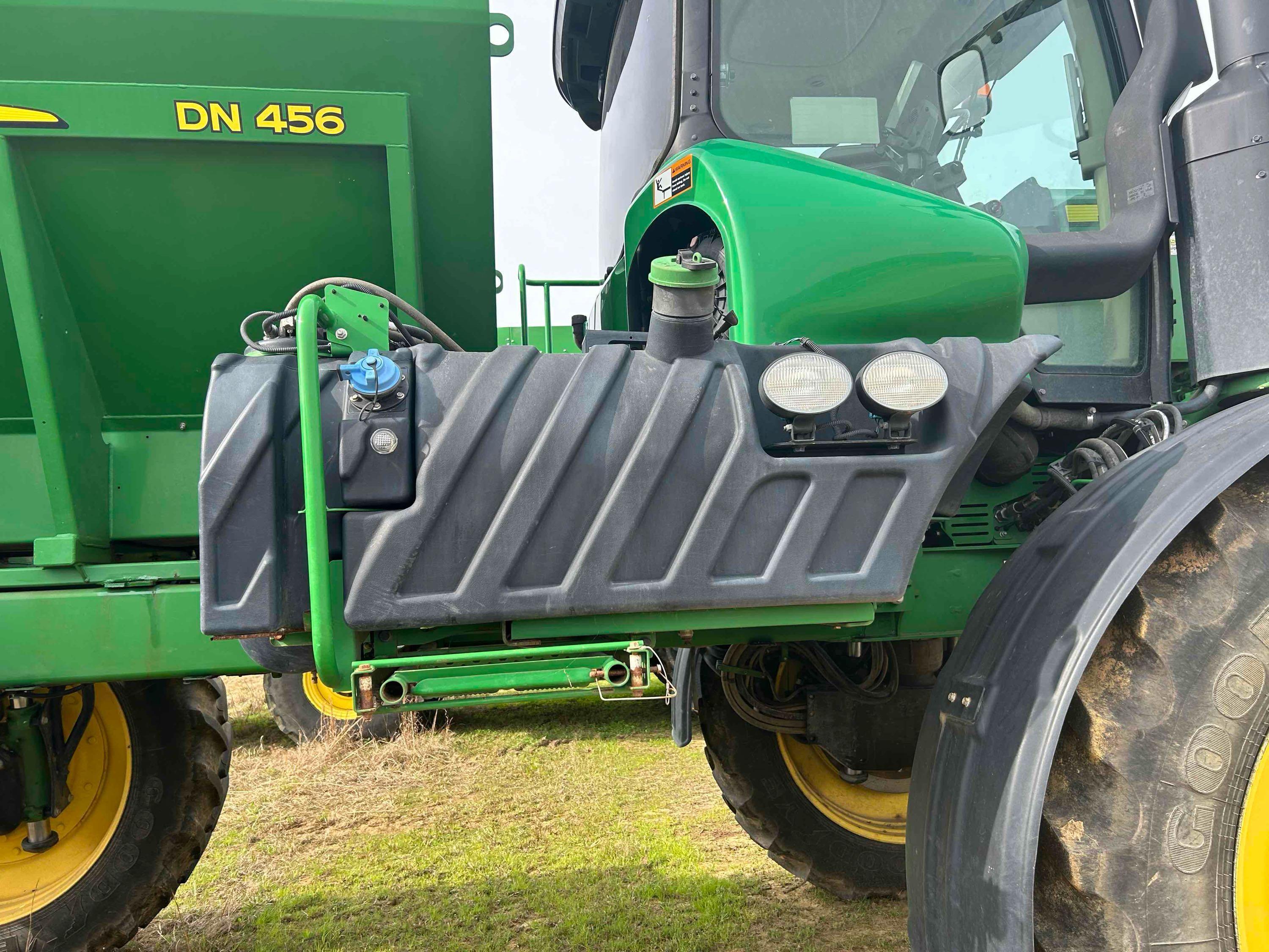 John Deere R4045