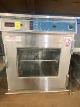 ALTO-SHAAM Cook - Hold & Smoke - Commercial Alto-Shaam Smoker - This unit is 120 Volts standard AC -