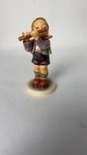 M.I. HUMMEL FIGURINE "MORNING CONCERT"