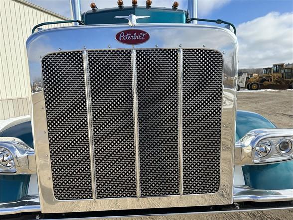 2021 PETERBILT 389