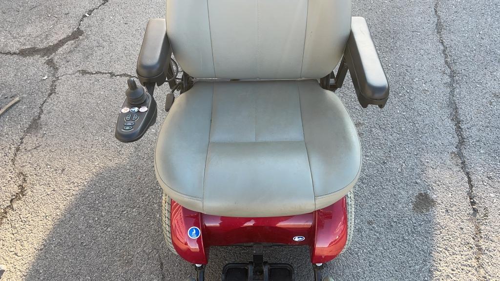 JAZZY SELECT 14XL ELECTRIC WHEEL CHAIR