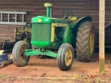 JOHN DEERE 820 AG TRACTOR