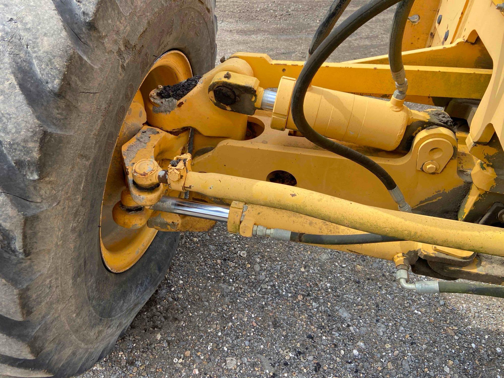 2011 Volvo G930 Motor Grader