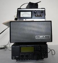 ICOM IC-R75 Communications Receiver with Drake MS-4 Speaker