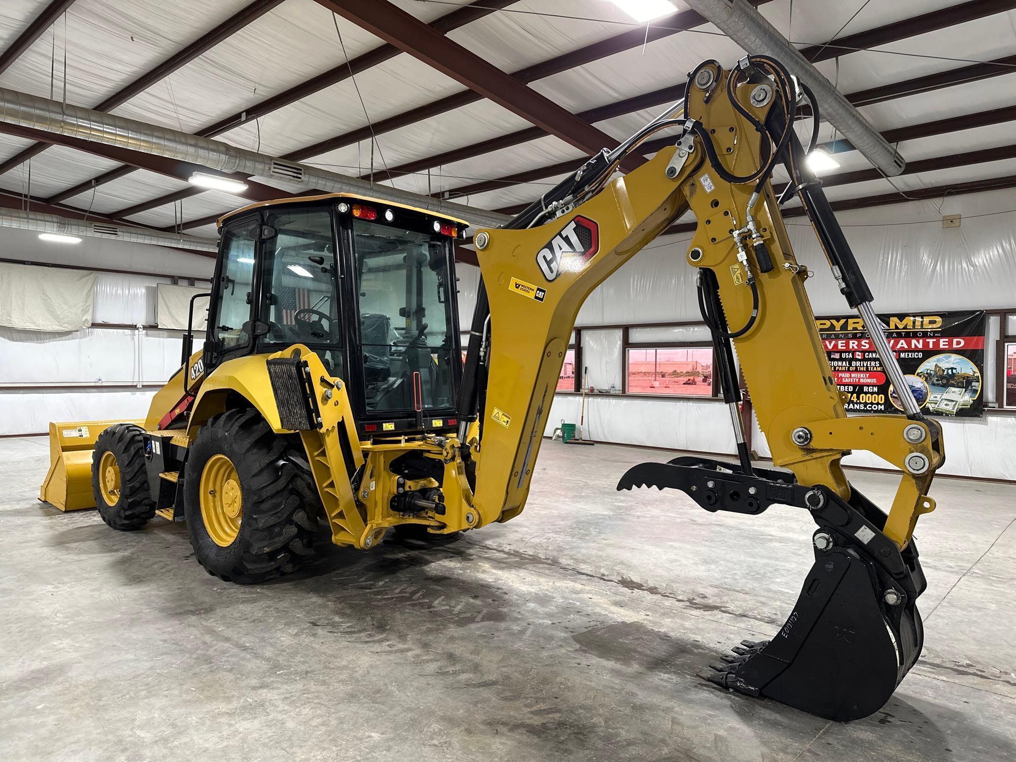 NEW/UNUSED 2023 Caterpillar 420 Backhoe Loader