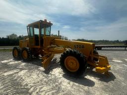 1981 JOHN DEERE 570A MOTOR GRADER