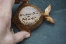 Fish & Pineapple Trays From Hawaii (60'S)