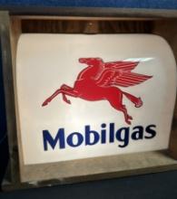 Mobilgas Mobil Oil National A38 Gas Pump Lense w/ Lighted Cabinet