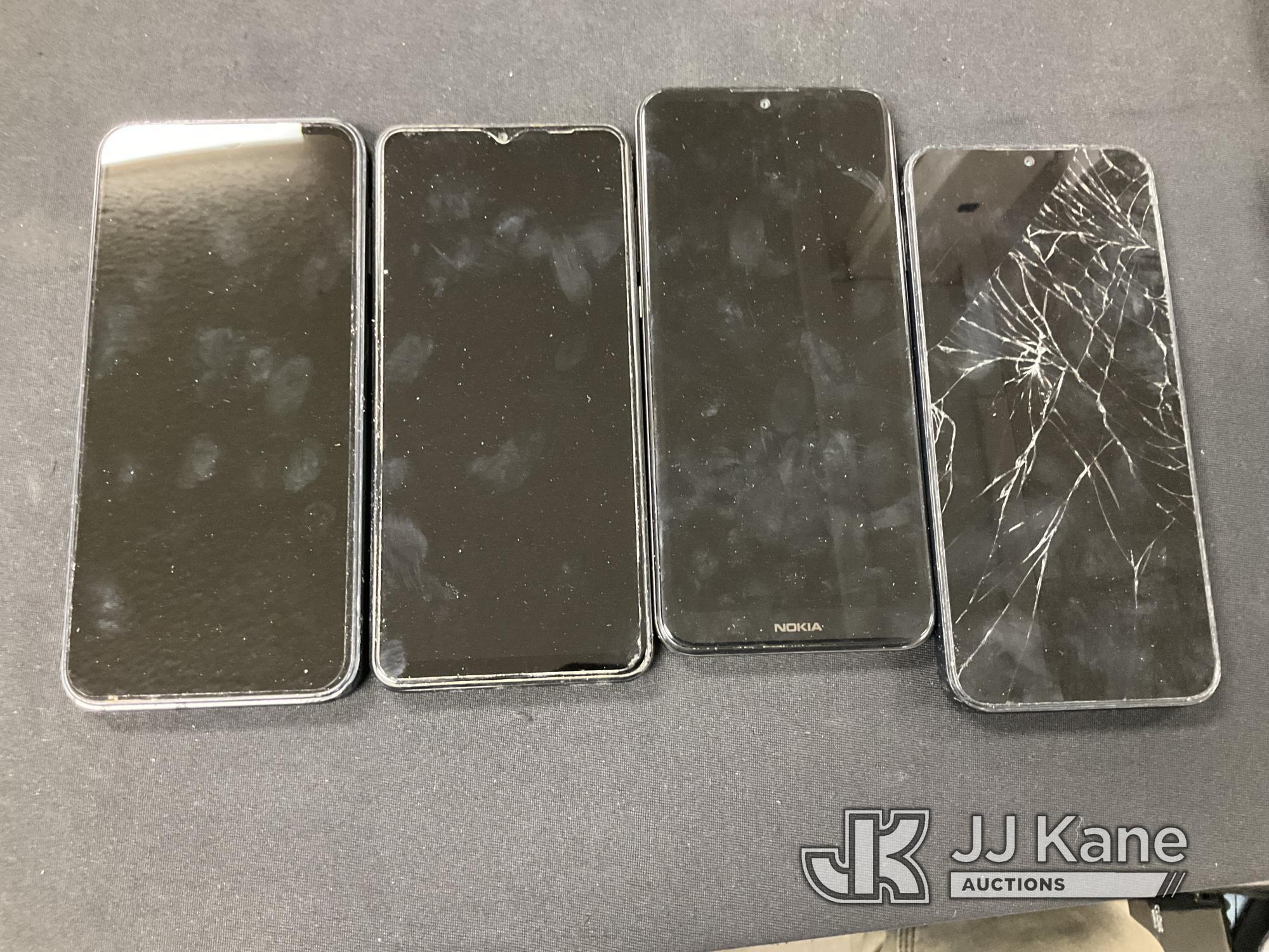(Jurupa Valley, CA) 24 Phones Used