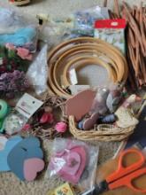 Assorted Craft Items $1 STS