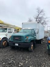 1999 GMC C6500 VAN TRUCK VN:1GDJ6H1B5XJ507350 powered by 7.4 liter V8 gas engine, equipped with