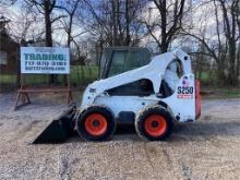 2011 BOBCAT S250 SKID STEER LOADER