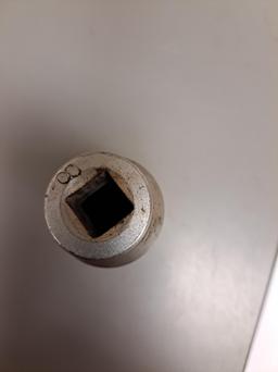 International 1-1/16 deep well socket