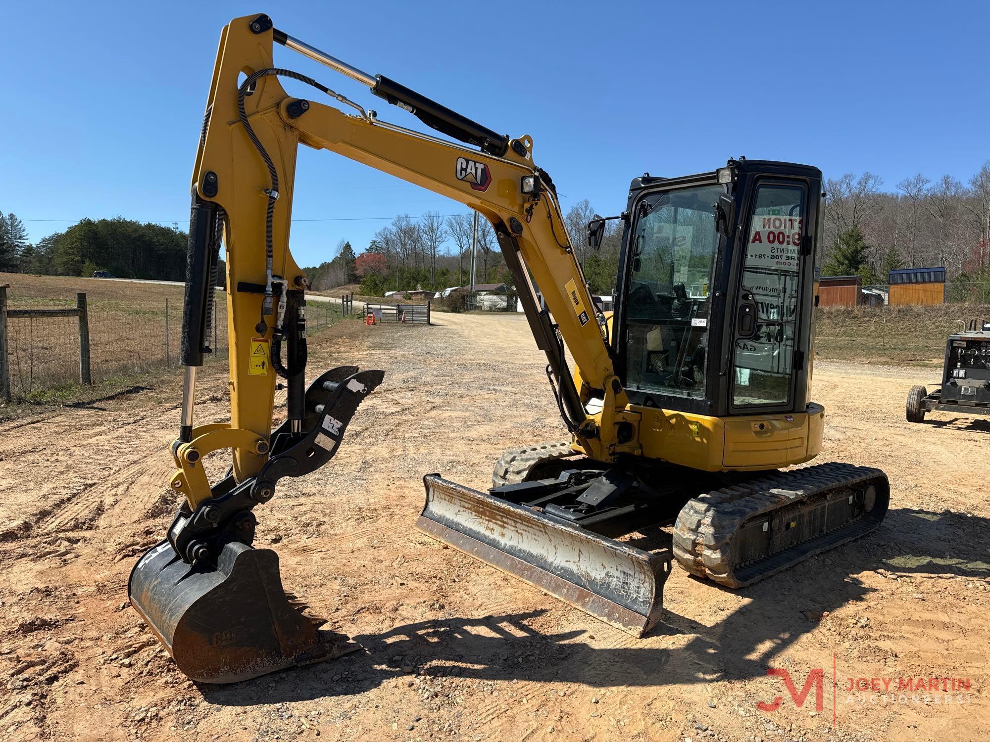 2021 CAT 304E2 MINI EXCAVATOR