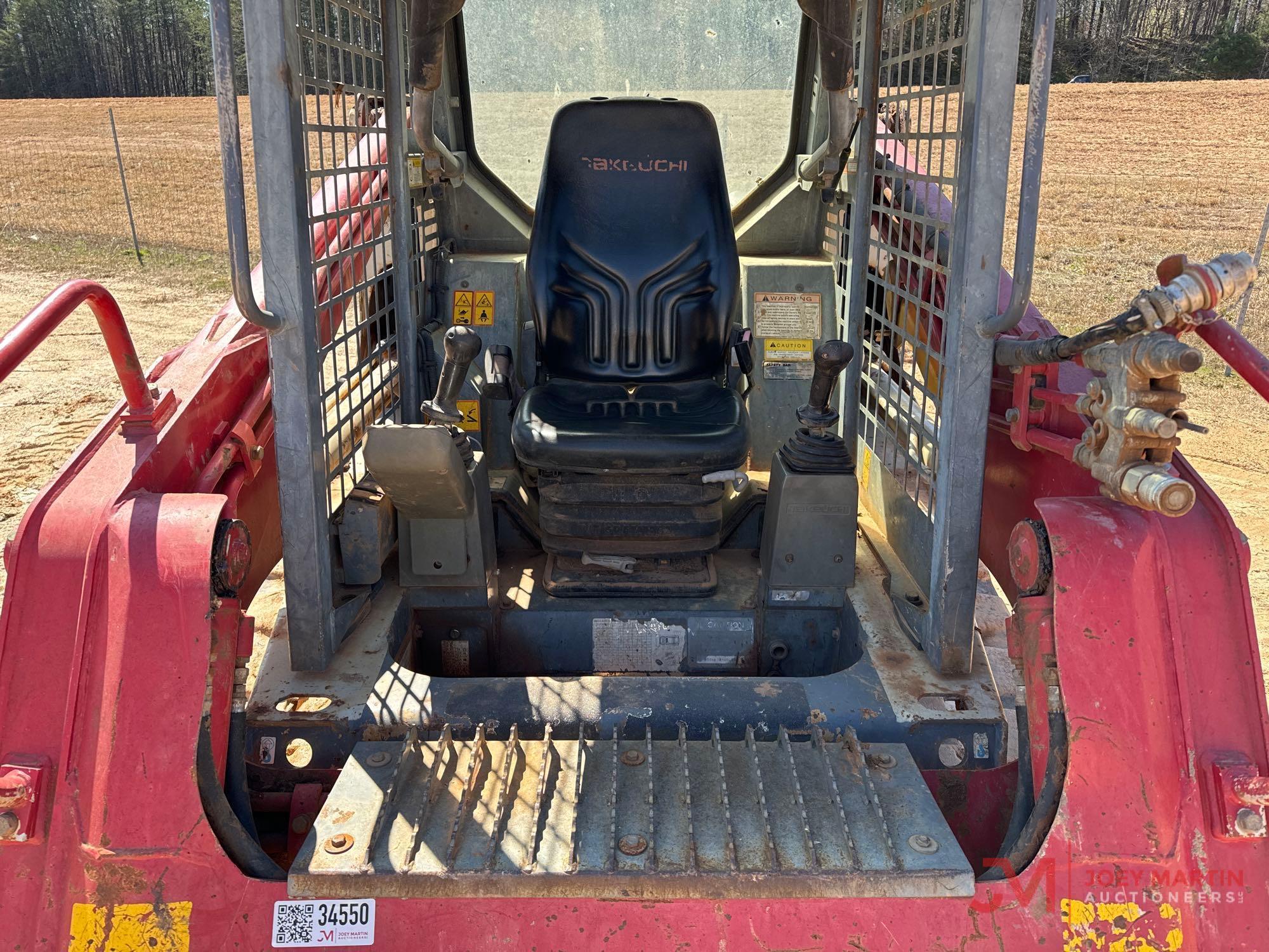 2014 TAKEUCHI TL8 MULTI TERRAIN LOADER