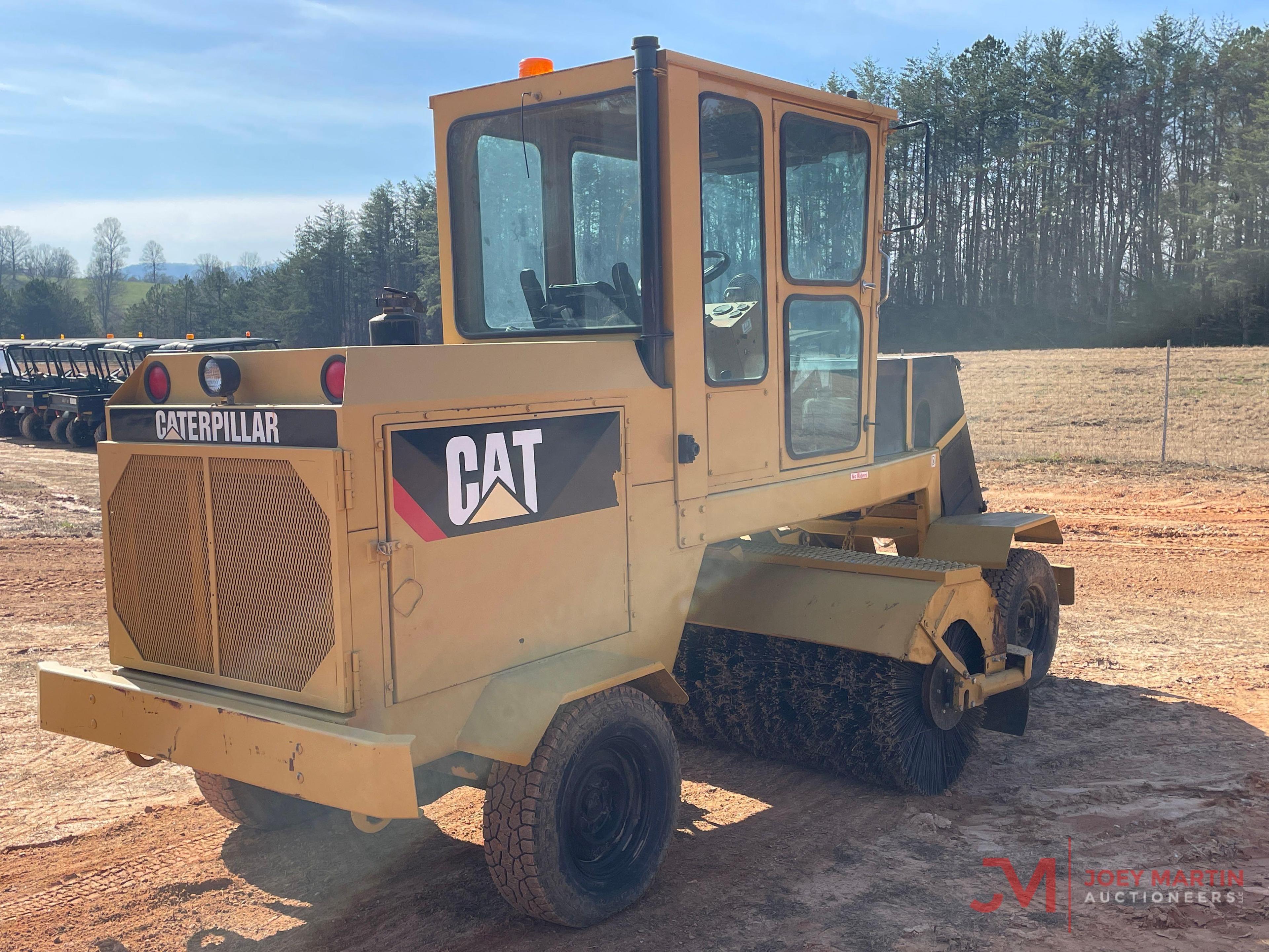 CAT MS2003K0 SWEEPER