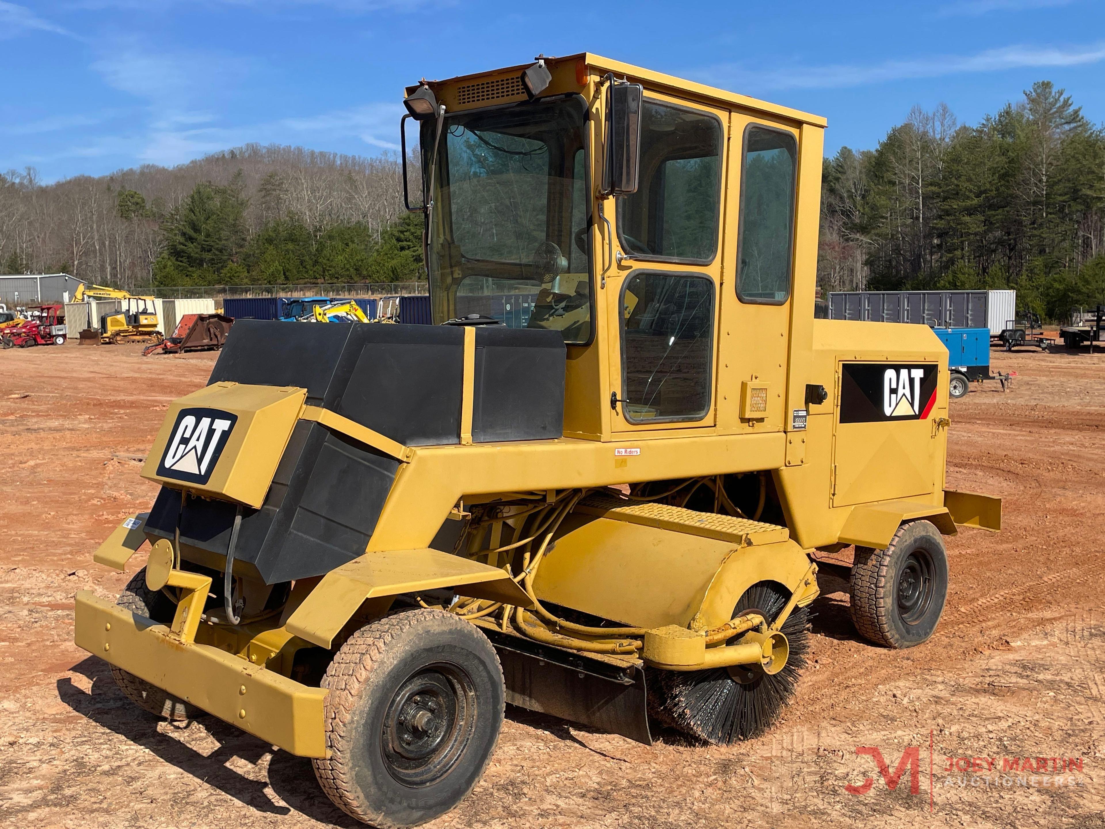 CAT MS2003K0 SWEEPER