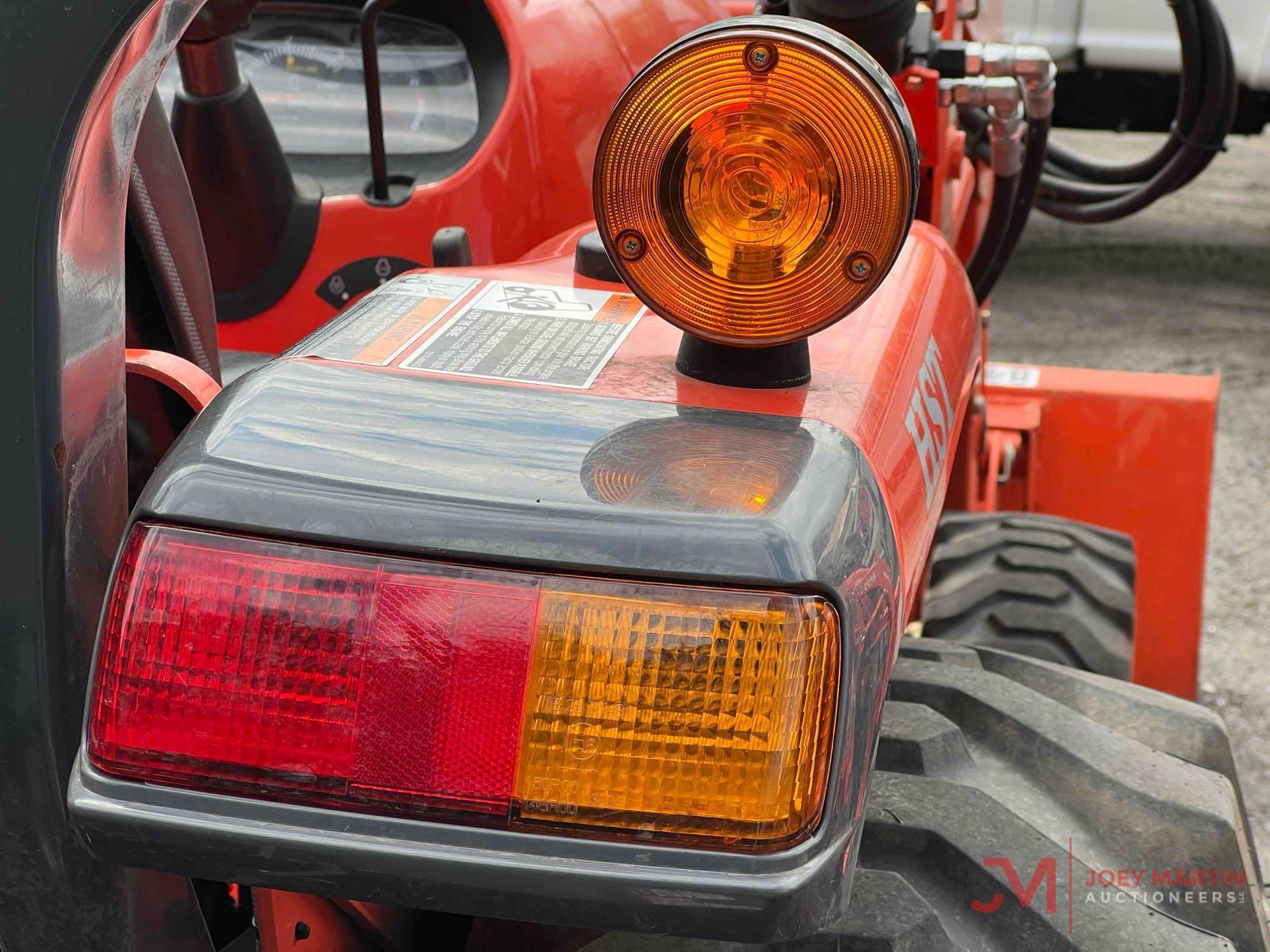 KUBOTA L2501 UTILITY TRACTOR