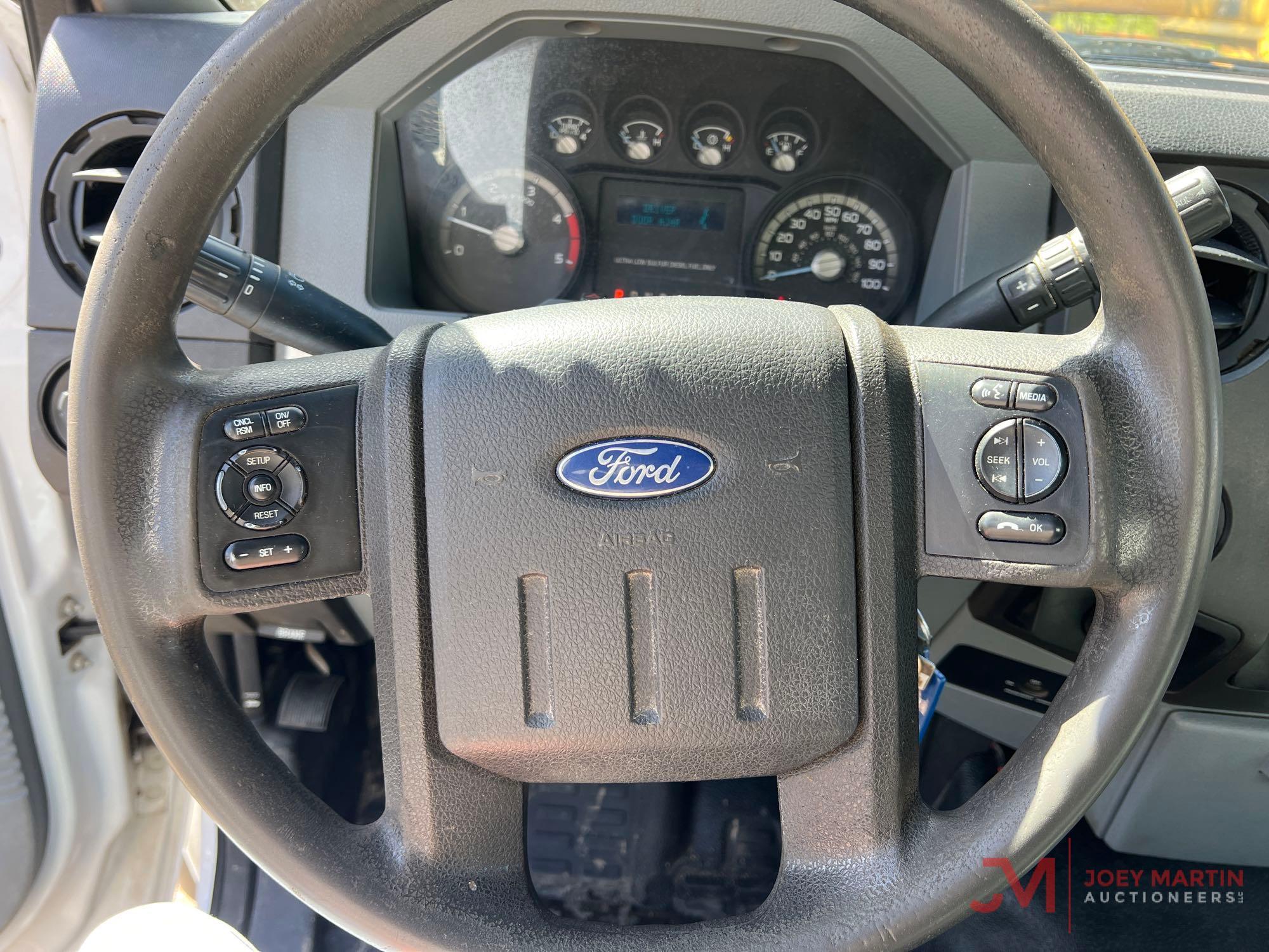 2016 FORD F550 SUPER DUTY SERVICE TRUCK