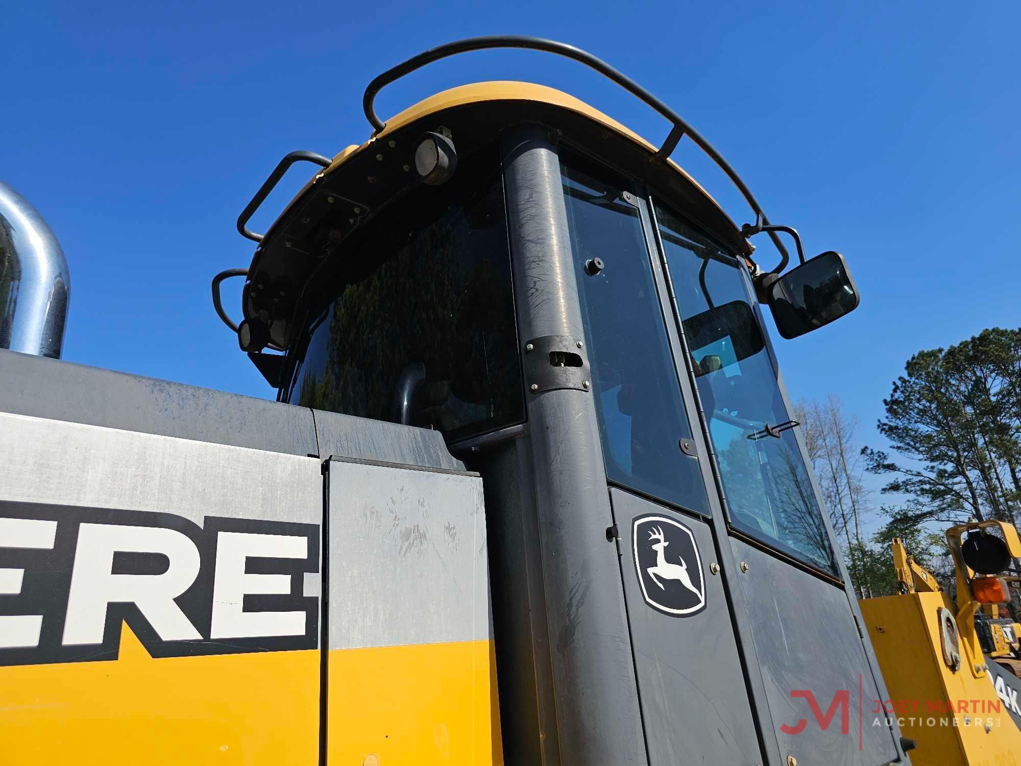 2015 DEERE 624K RUBBER TIRE LOADER