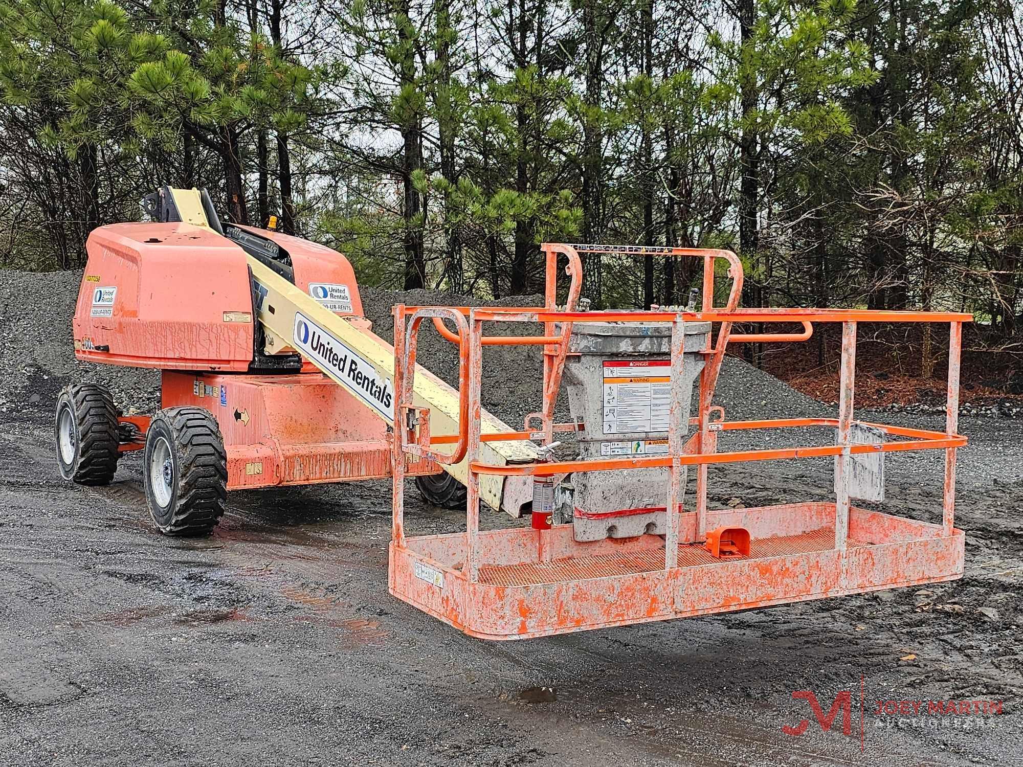 2015 JLG 400S BOOM LIFT