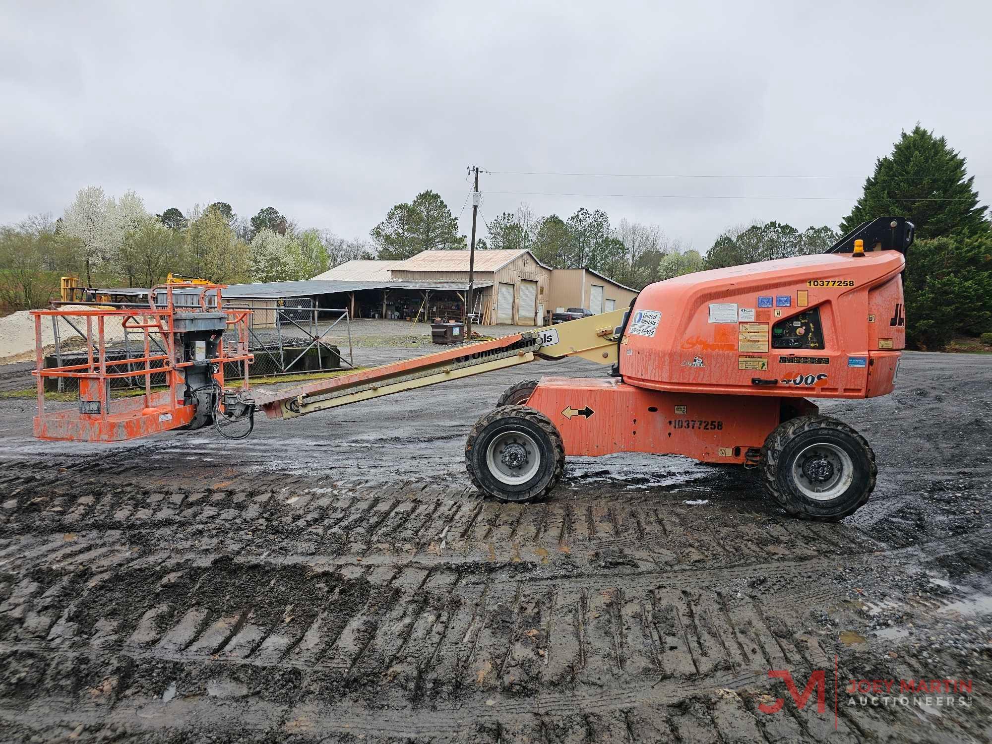 2015 JLG 400S BOOM LIFT