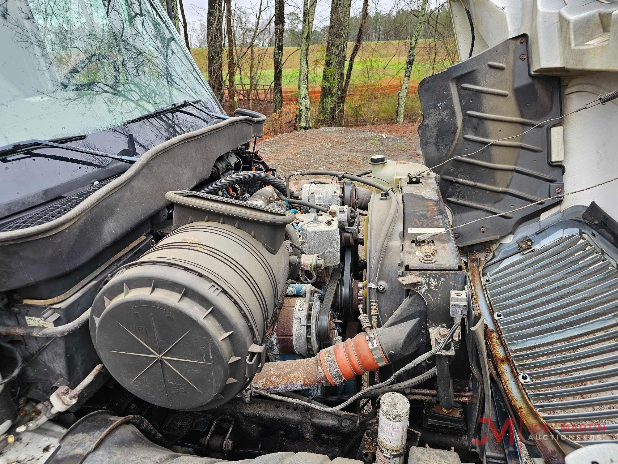 2003 INTERNATIONAL 4300 SBA CAB AND CHASSIS...TRUCK