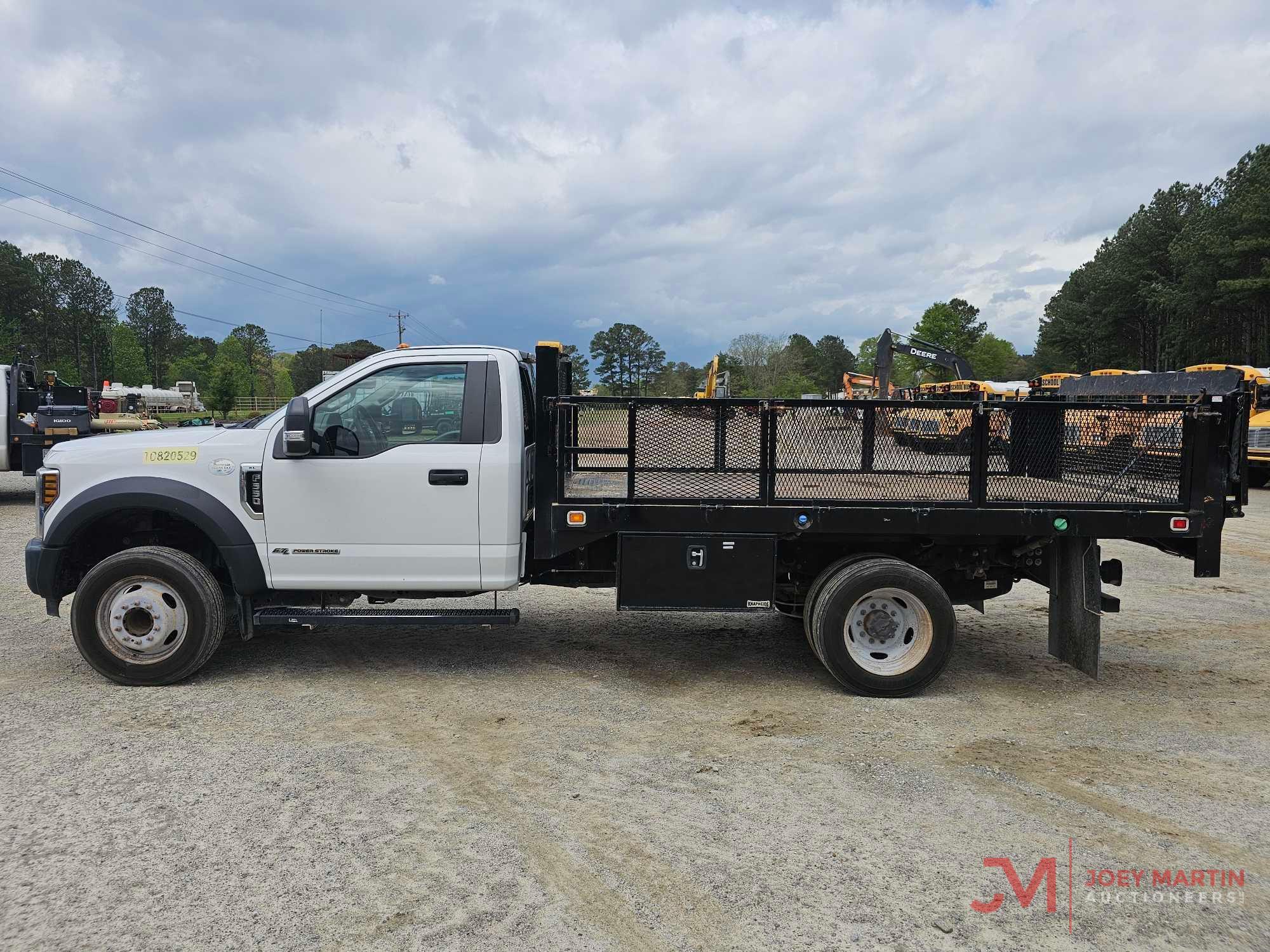 2018 FORD F-550 SUPERDUTY FLATBED TRUCK