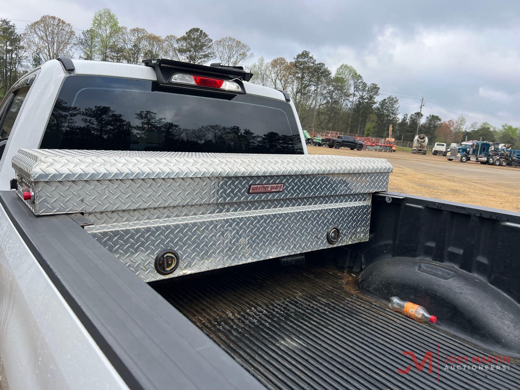 2017 FORD F-250 XL SUPER DUTY PICKUP TRUCK