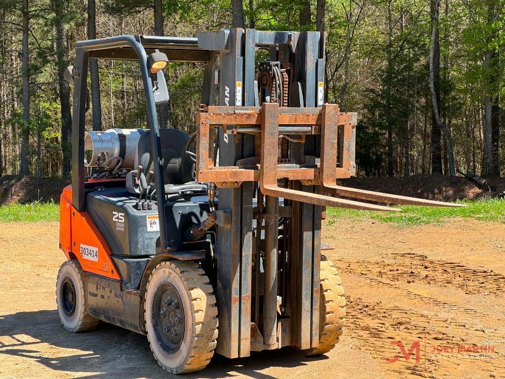 2018 DOOSAN G25P-7 FORKLIFT