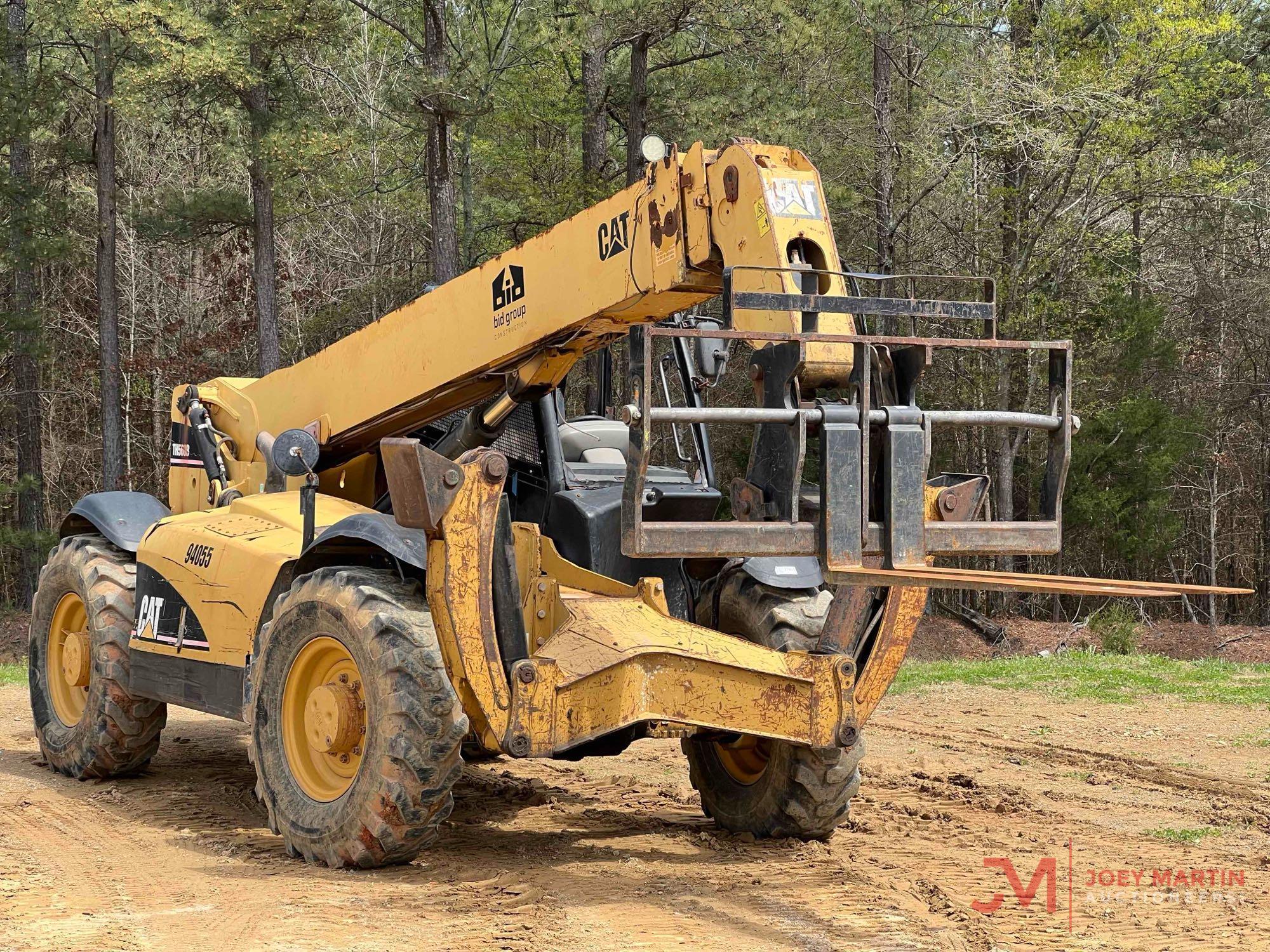 2005 CAT TH560B TELEHANDLER