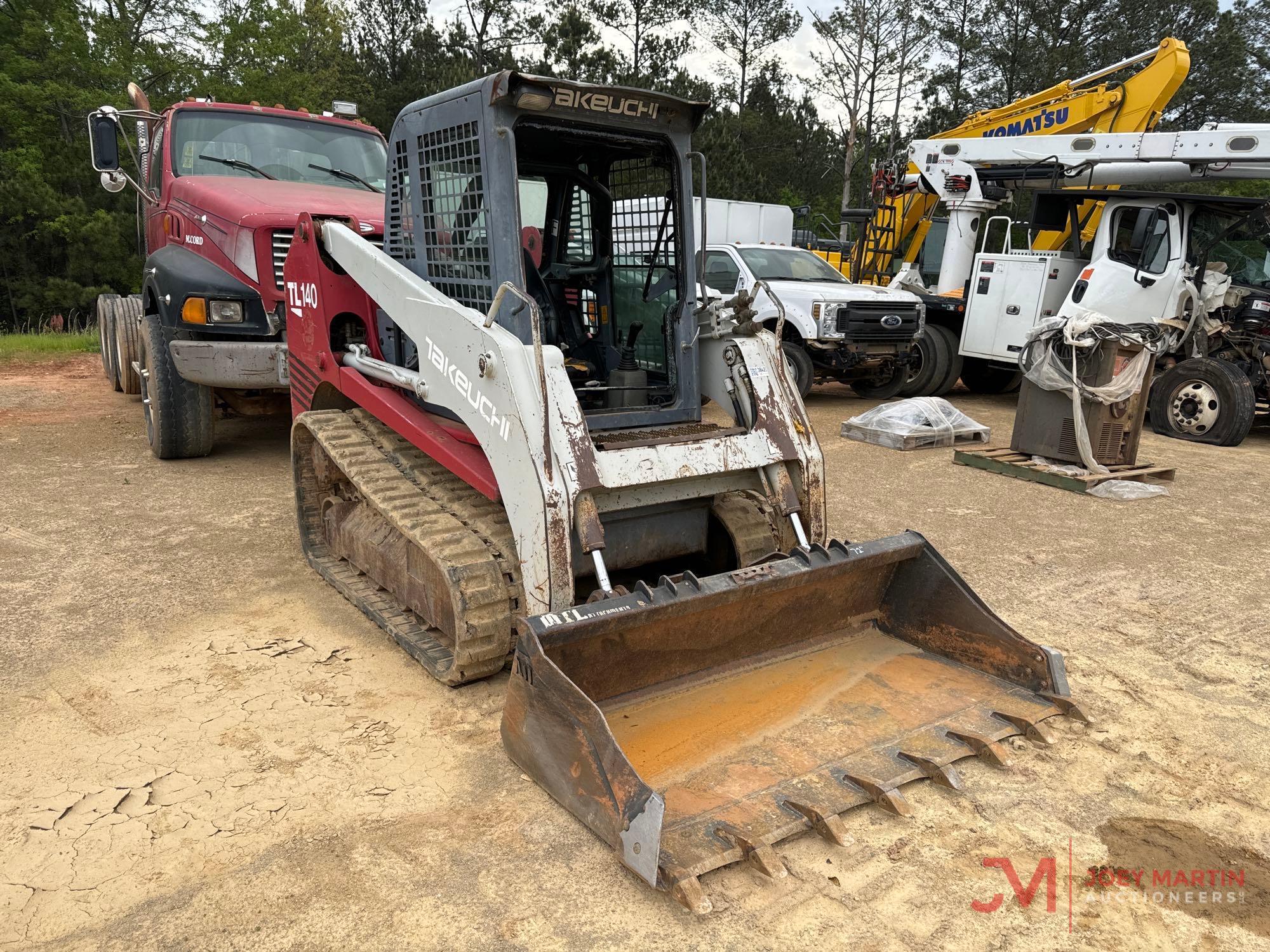 2005 TAKEUCHI TL140 MULTI-TERRAIN LOADER