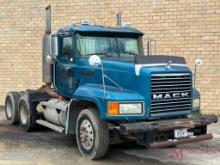 2006 MACK CL733 DAY TRUCK TRACTOR
