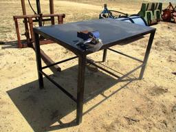 ABSOLUTE 3X5 STEEL TABLE & VICE