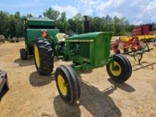 JOHN DEERE 2120 TRACTOR