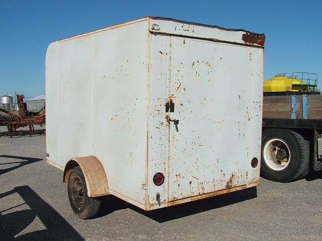 10'X6'  ENCLOSED SINGLE AXLE TRAILER