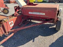 IH 47 TWINE TIE BALER