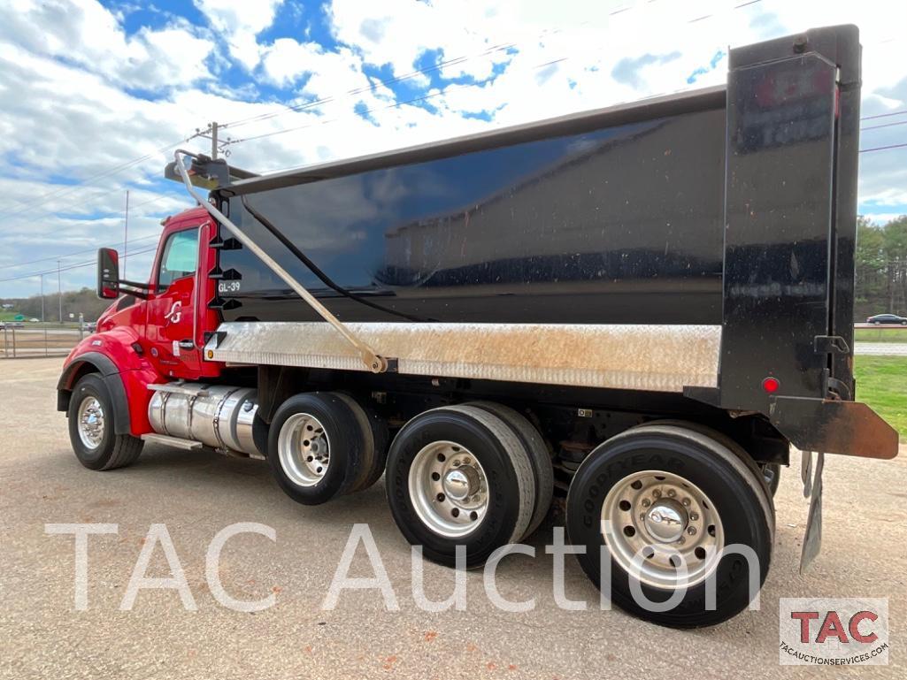 2016 Kenworth T880 Tri-Axle Dump Truck