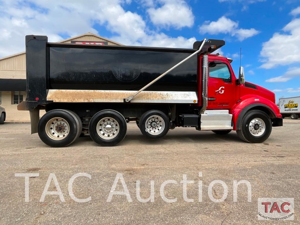 2016 Kenworth T880 Tri-Axle Dump Truck