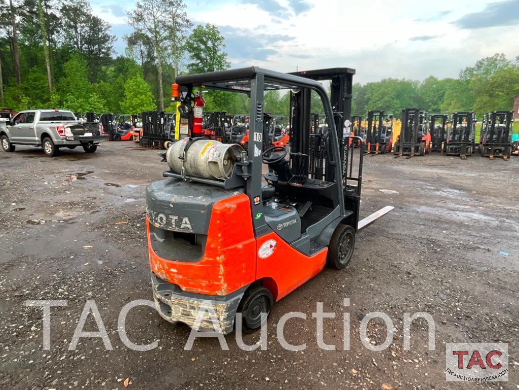 2018 Toyota 8FGCU30 6000lb Forklift