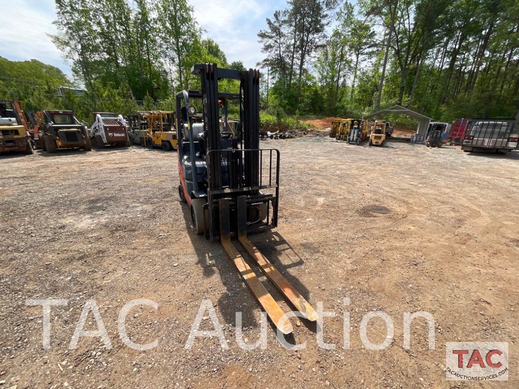 2015 Toyota 8FGCU30 6000lb Forklift