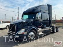 2016 Volvo VNL Sleeper Truck