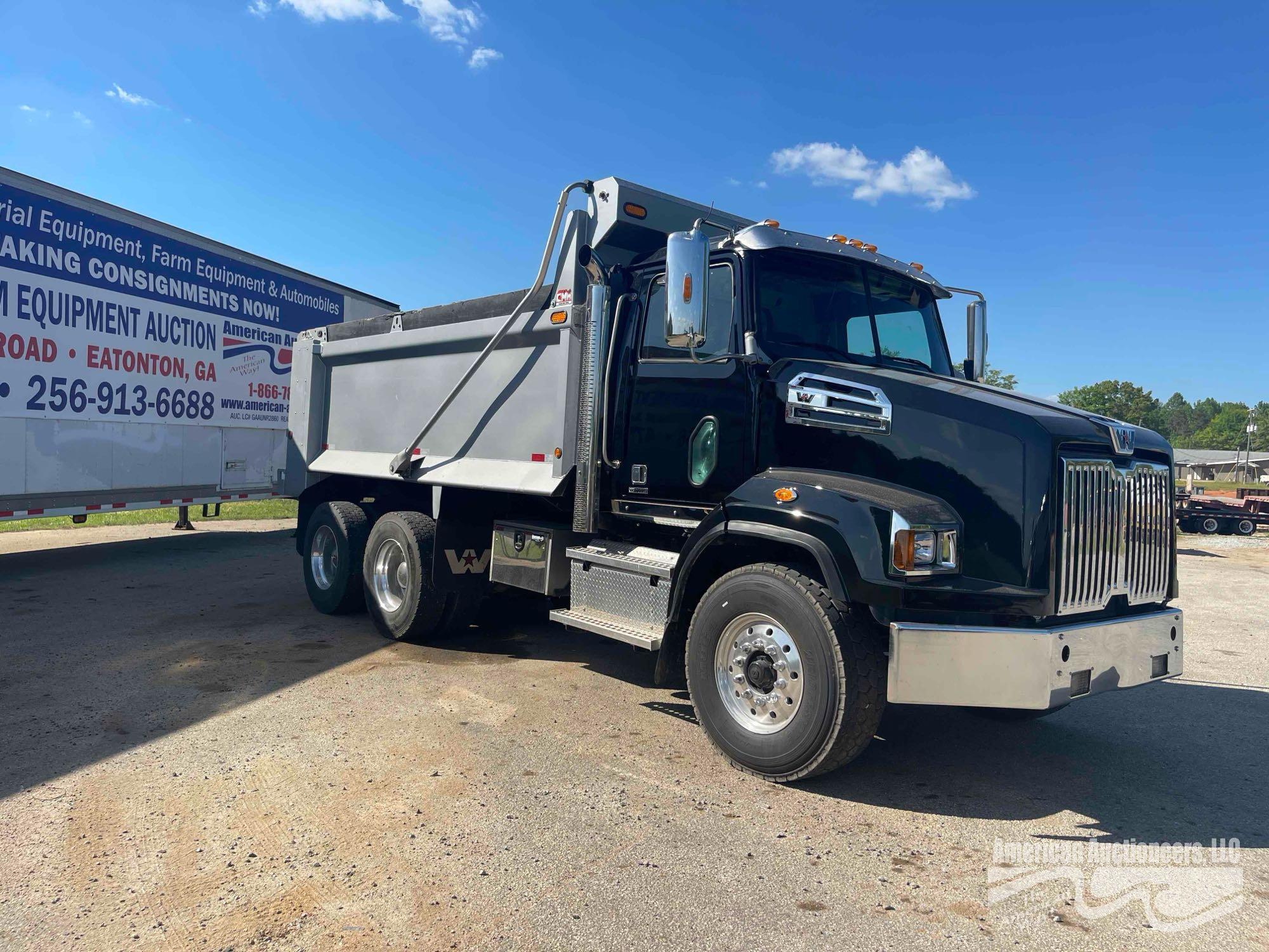 2022 WESTERN STAR 4700 TRUCK