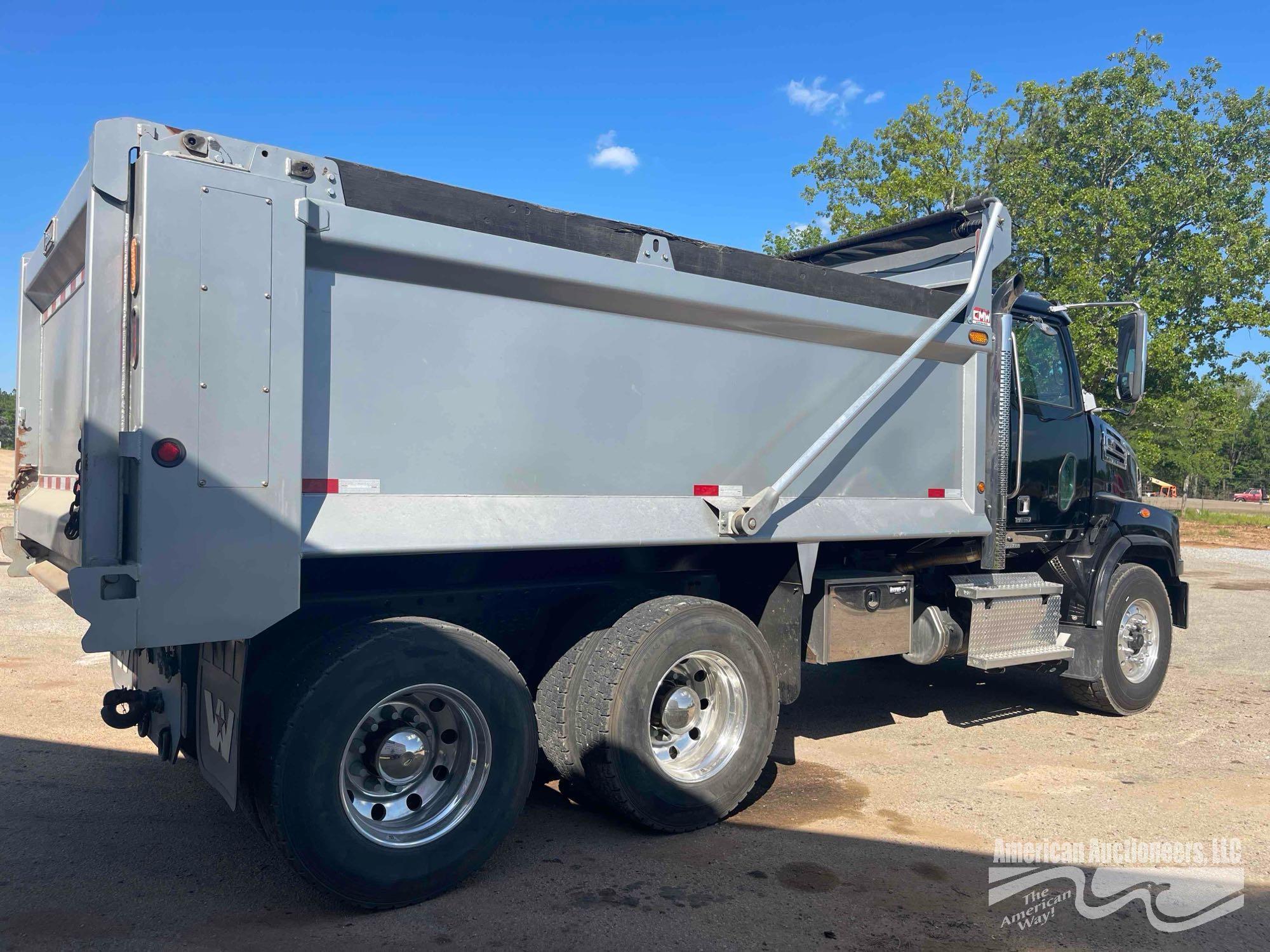 2022 WESTERN STAR 4700 TRUCK