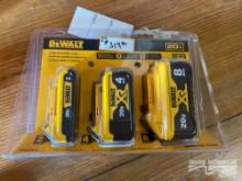 DEWALT BATTERIES (PACK OF 3)