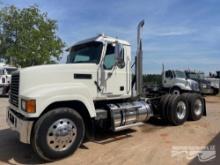 2015 MACK CHU613 TRUCK